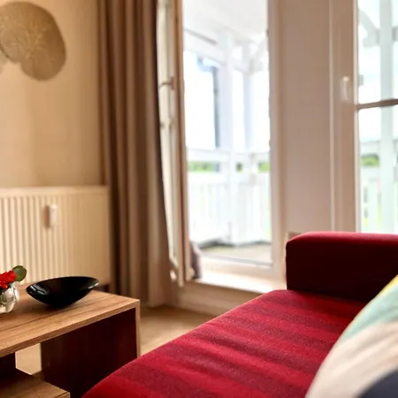 Moderne Mit Balkon Und Wlan In Sellin (Rugen)